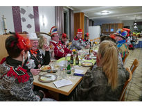 Frauenkarneval der kfd im Landhotel Weinrich (Foto: Karl-Franz Thiede)